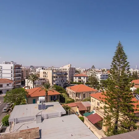 דירה Amelia's 2b With Private Roof Garden Near Finikoudes לרנקה